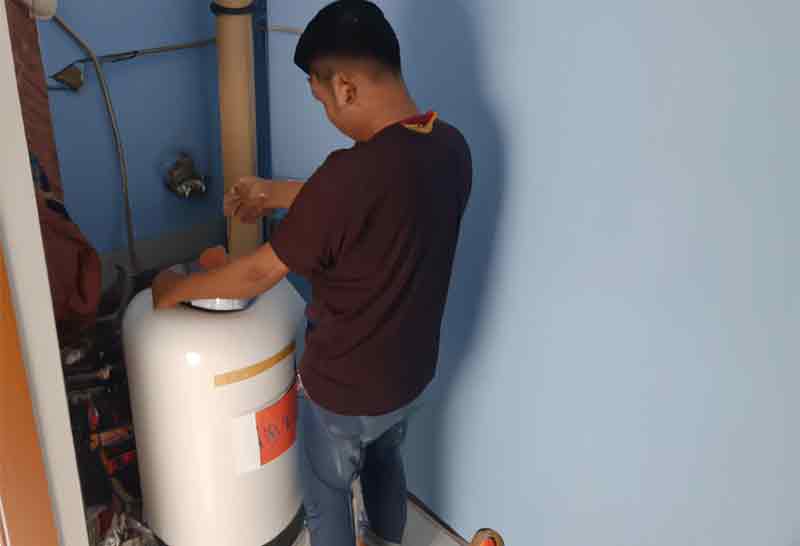 perawatan water heater