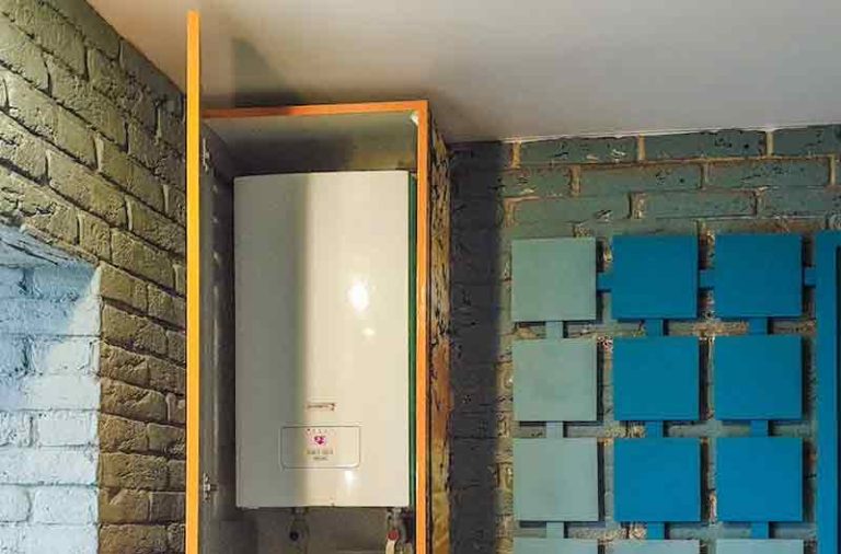penyebab air panas water heater tidak keluar