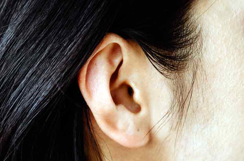 biblical meaning of right ear ringing