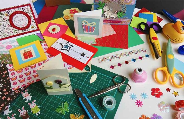 apa manfaat yang diperoleh bagi kita untuk membuat karya seni